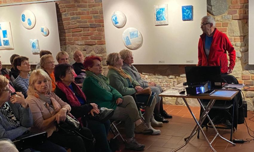 Wirtualne spotkania „Podróżnicze okno na świat” 24.10.2025