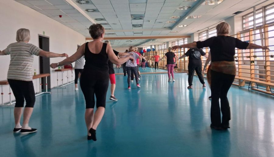 Gimnastyka przy muzyce – 16.04.2026